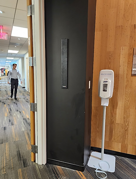 Mounted fixed RFID reader used with antennas for read zones